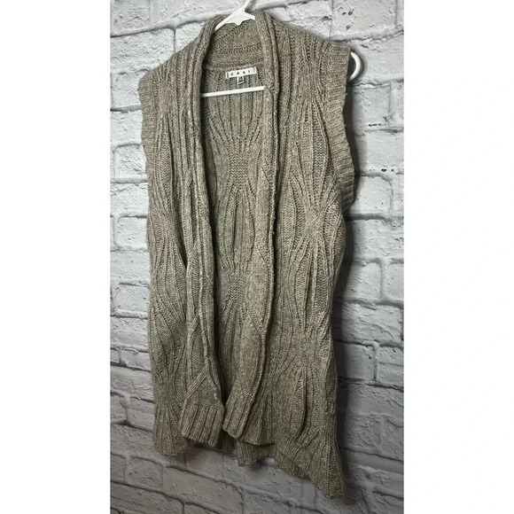 Cabi Womens Vest Long Cable Knit Beige Cotton Wool Yak Blend XS. - Picture 2 of 8